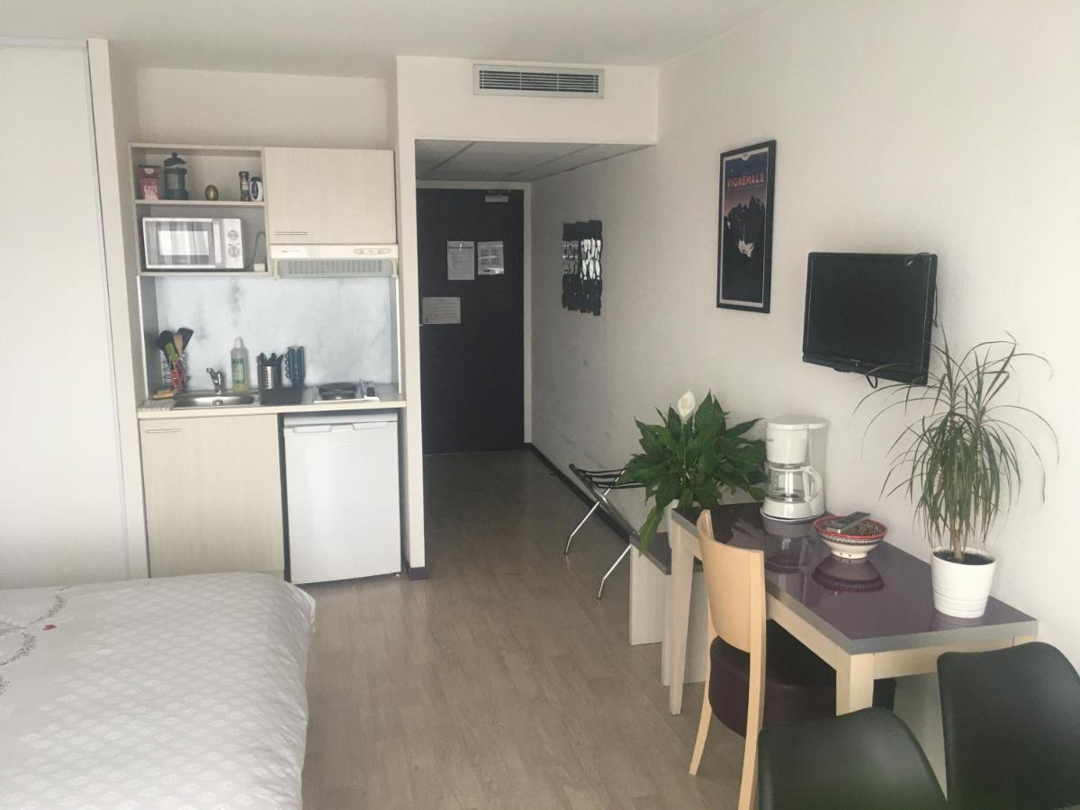 Family Saint Vincent 4 Pers Gare Lourdes Wifi Apartman Kültér fotó