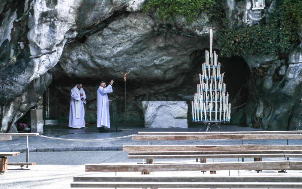 Family Saint Vincent 4 Pers Gare Lourdes Wifi Apartman Kültér fotó